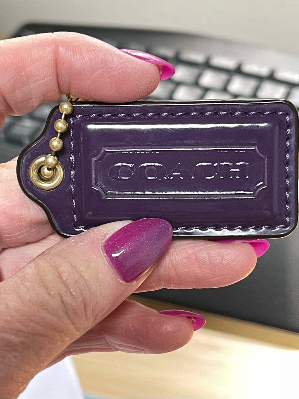 COACH Purple Patent Leather Hang Tag with Gold Chain